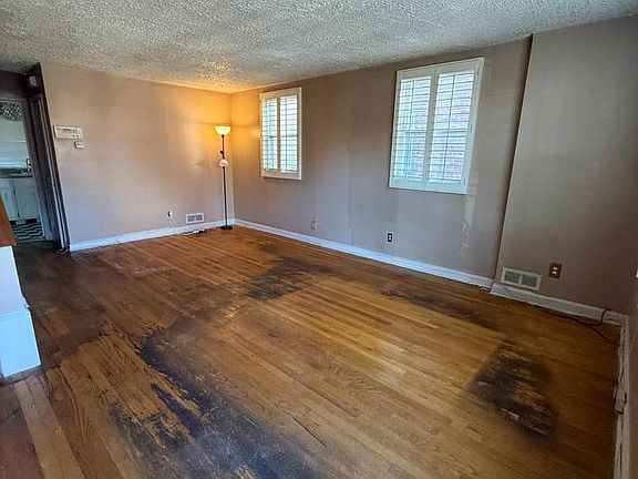 5th image of 6008 Sligo Mill Rd NE