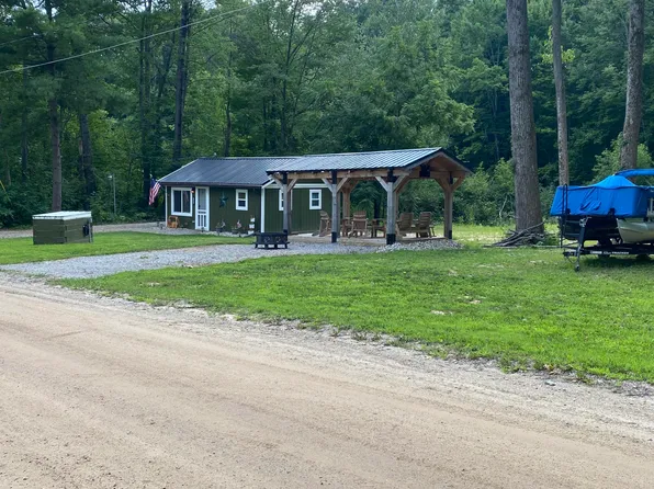 11619 Alpine Dr, Lake, MI 48632