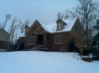 7524 Surrey Ln, Trussville, AL 35173