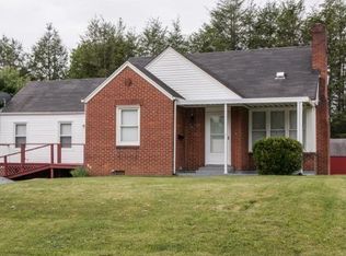 38 24th St, Bristol, TN 37620