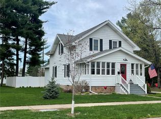 1120 Dover St, Chippewa Falls, WI 54729