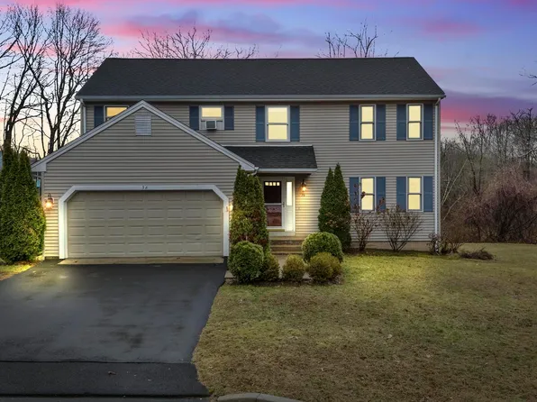 36 Leo J Lane, Manchester, CT 06042