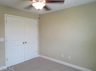 4115 Pump House Ln, Bloomington, IL 61705
