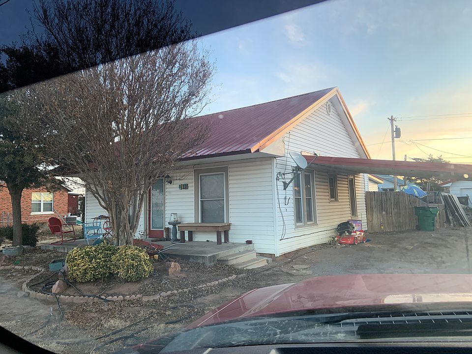 1st image of 812 Zinn Ave