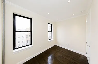 Rented by Icon Realty Management