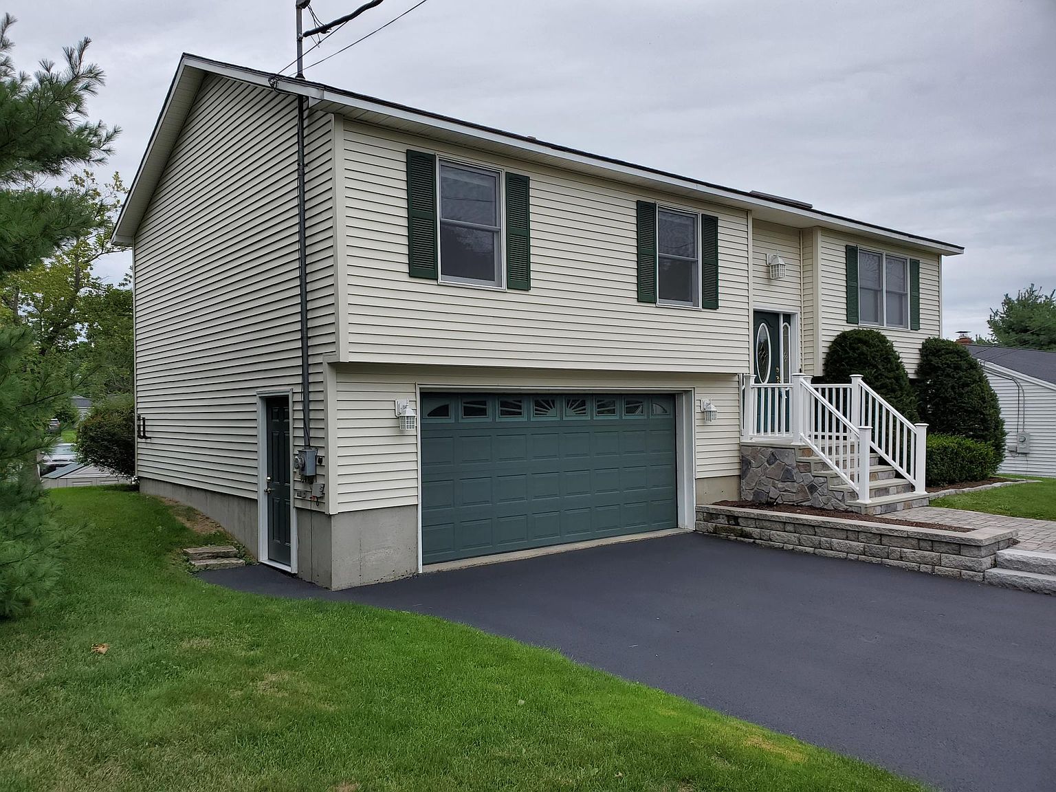 102 Laurel Cir, Bangor, ME 04401 Zillow