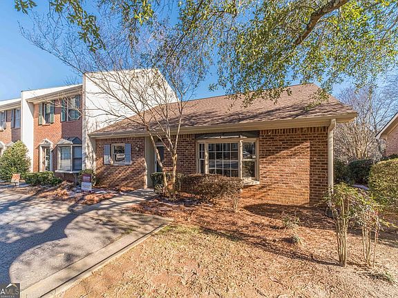 2nd image of 250 Cleveland Rd APT 228