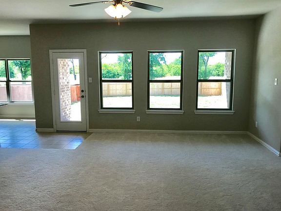 2nd image of 712 Woodcrest Dr