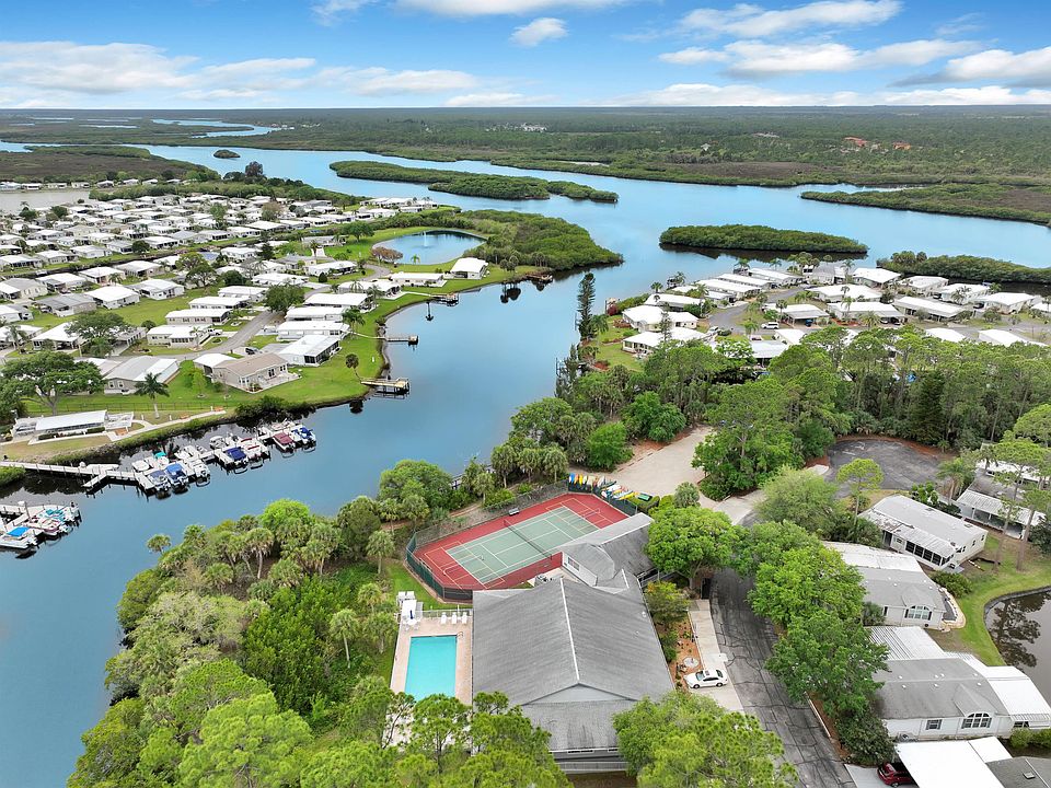 1st image of 103 Riverwalk Dr #1
