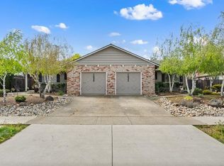 1032 W Hacienda Ave, Campbell, CA 95008