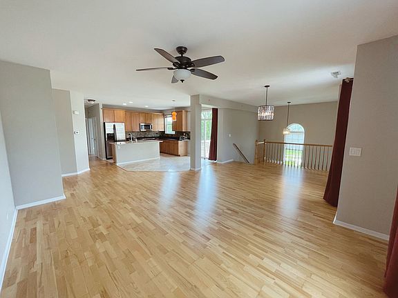 4th image of 1388 Scarboro Rd #1103