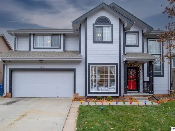 7412 S 155th Ave, La Vista, NE 68138