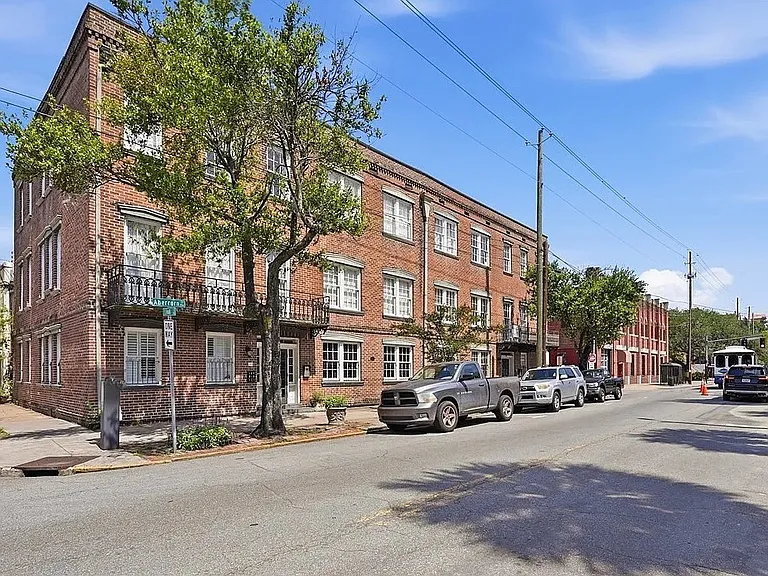 219 Abercorn St #FF3 — Photo 1