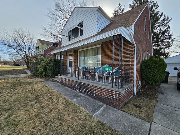 4th image of 856 E 245th St #Up