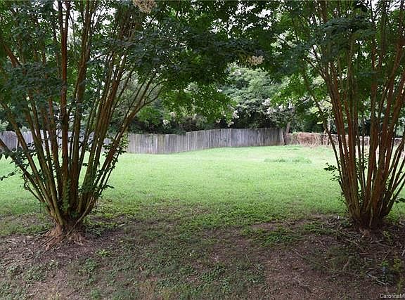 5th image of 3539 Chapelwood Dr
