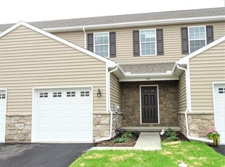 359 Cedar Holw, Manheim, PA 17545