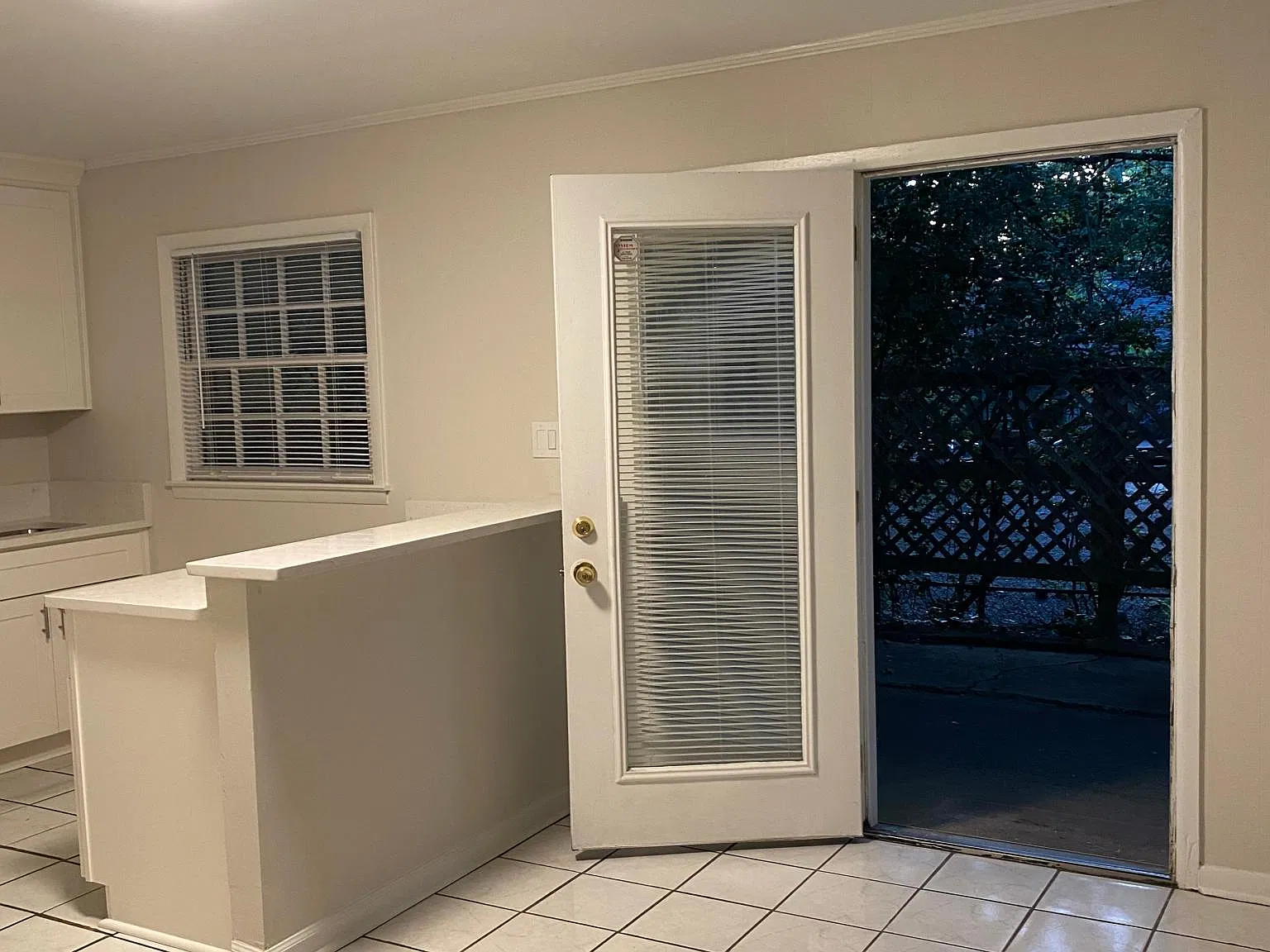 1 bed, 1000 sqft, $1,500 — Photo 3