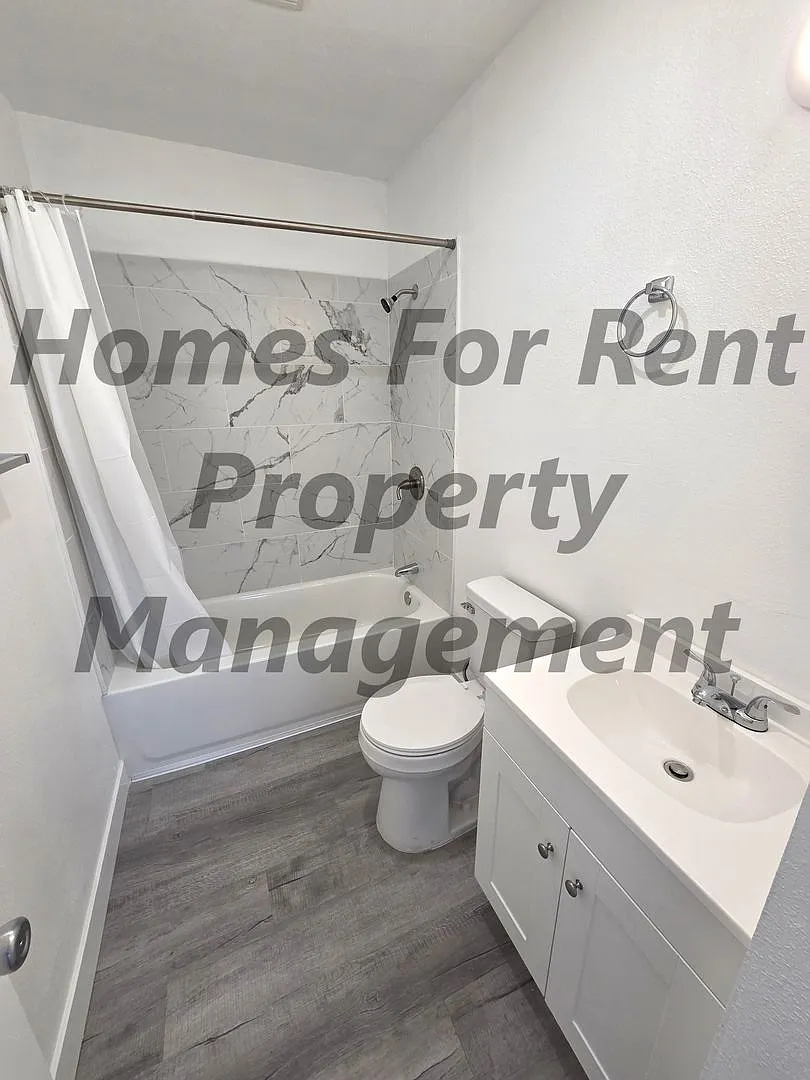 1197 W. Putnam Ave — Photo 4