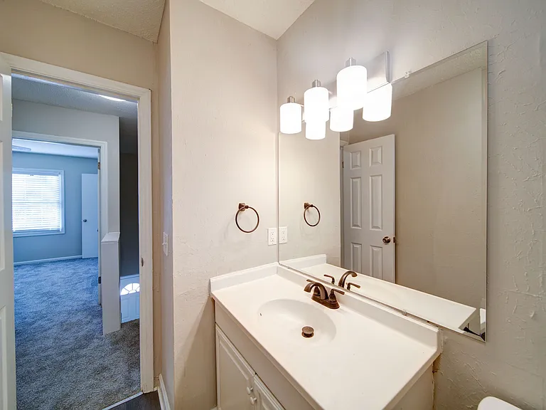 The Manor Townhomes — Photo 31