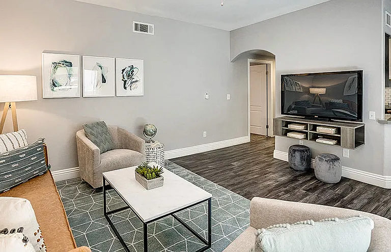 Torreyana Apartment Homes — Photo 5