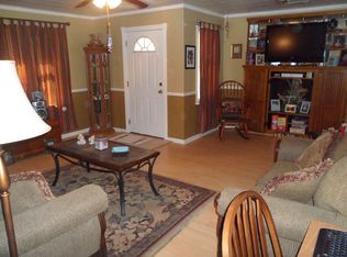 3158 Ash Ave, Groves, TX 77619