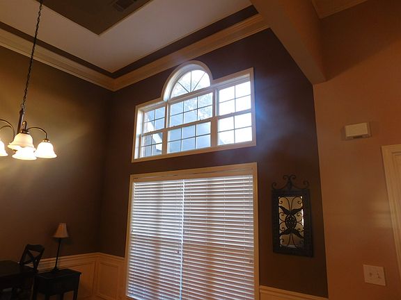 5th image of 130 Huiet Dr