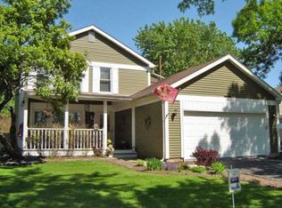 2078 Dorval Dr, Naperville, IL 60565