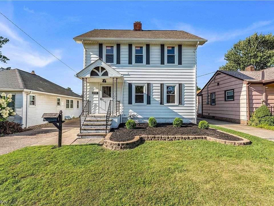 1st image of 8302 Pinegrove Ave