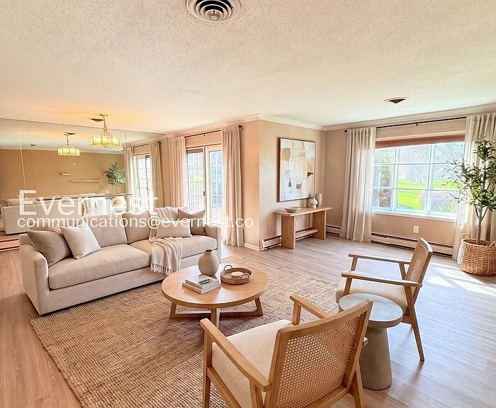 42021 Banbury Ct — Photo 3