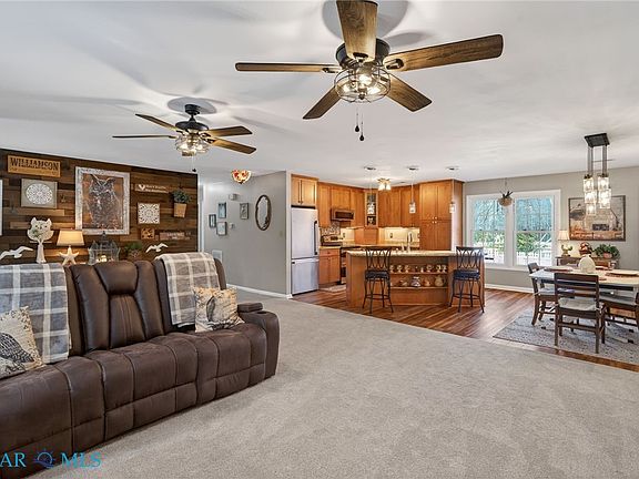 3rd image of 10083 Burkes Pond Rd