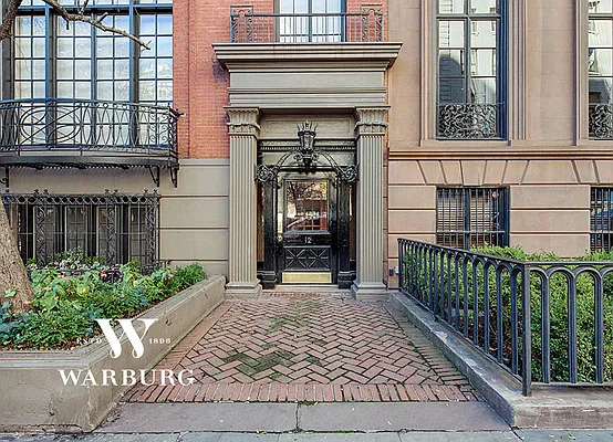 Rented by Warburg | media 24