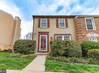 7986 Tyson Oaks Cir, Vienna, VA 22182