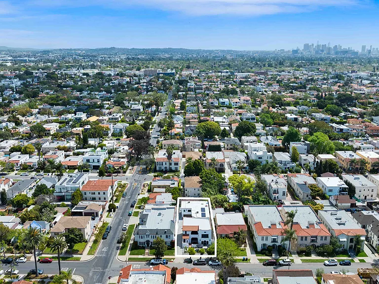 460 N Sierra Bonita Ave #460 — Photo 45