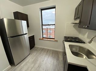 20-67 38th St #C, Astoria, NY 11105
