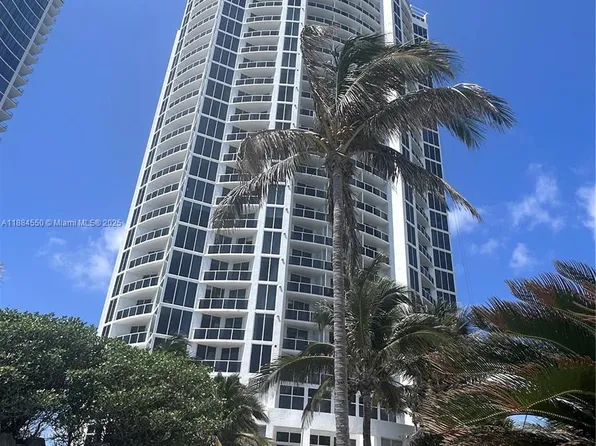 18001 Collins Ave #2206, North Miami Beach, FL 33160