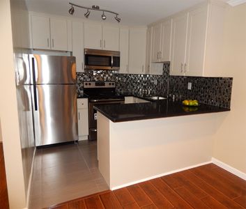 1614 Hudson St APT 106, Redwood City, CA, 94061