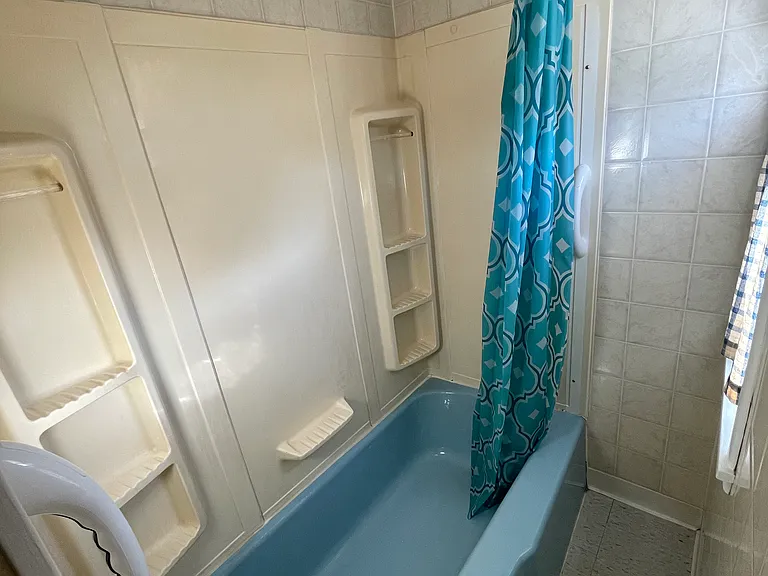 3979 Church St — Photo 16