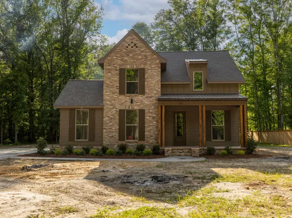 62 Firefly Ln, Starkville, MS 39759