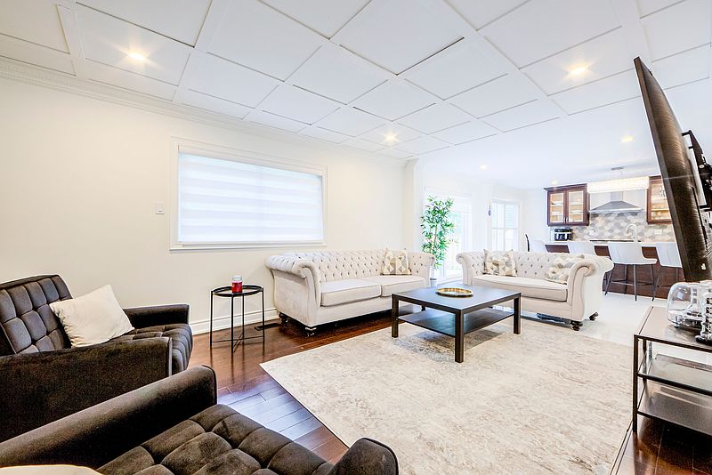 Toronto House for rent - 4 Bedrooms — photo 21