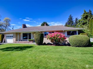 617 W Blackburn Rd, Mount Vernon, WA 98273