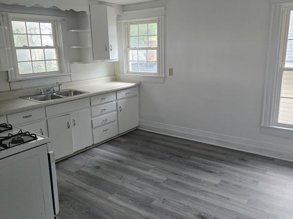 206 Fulton Ave
