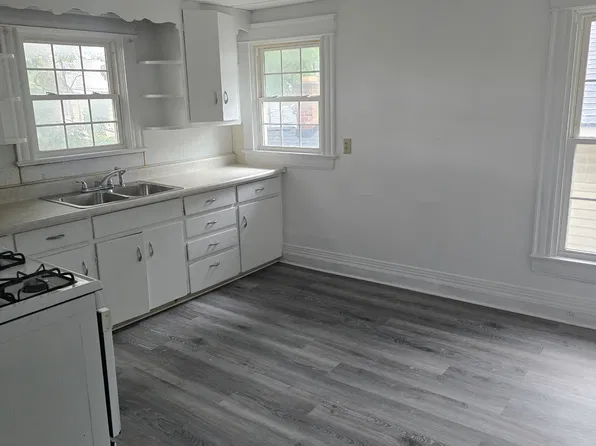 206 Fulton Ave, Rochester, NY 14613