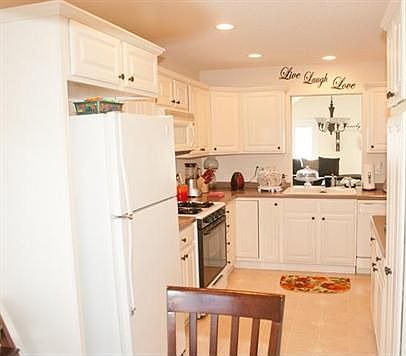 1st image of 100 Rushford Hollow Dr