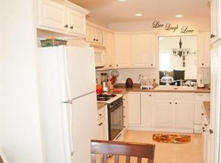 100 Rushford Hollow Dr, Buffalo, NY 14227