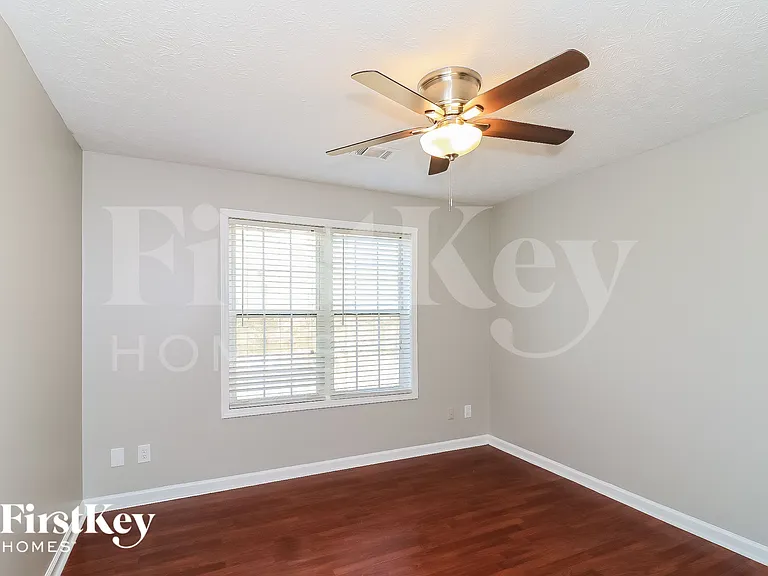 3583 Saddlebrook Dr — Photo 13