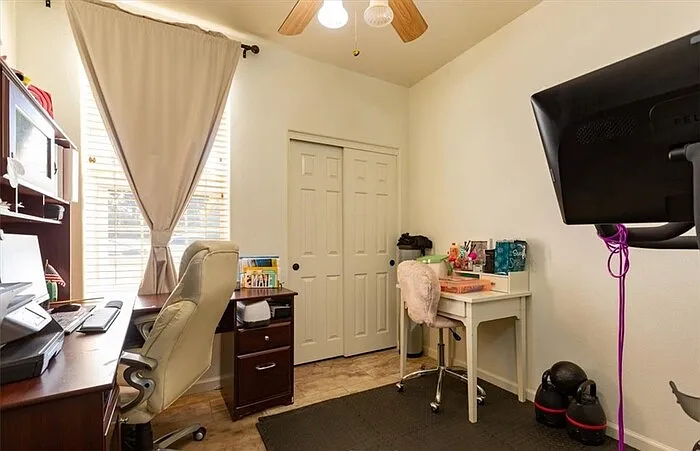 610 Sunrise Dr #610 — Photo 9