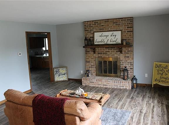 4th image of 2111 Haddox St