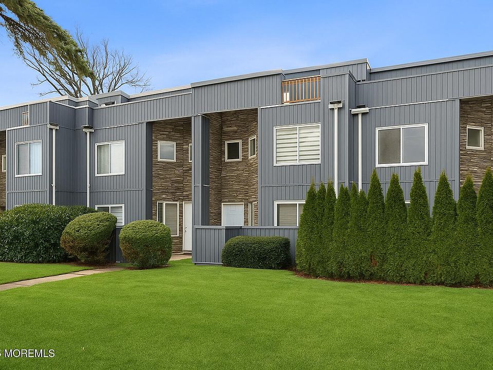 1st image of 96 Cedar Avenue #6
