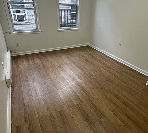 4th image of 137 Center St APT 17