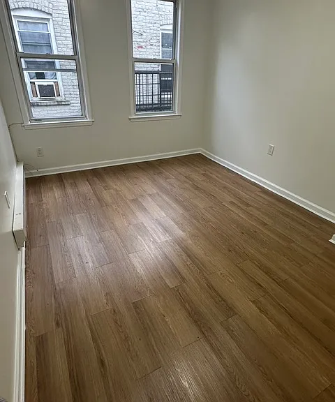 137 Center St #17 — Photo 4